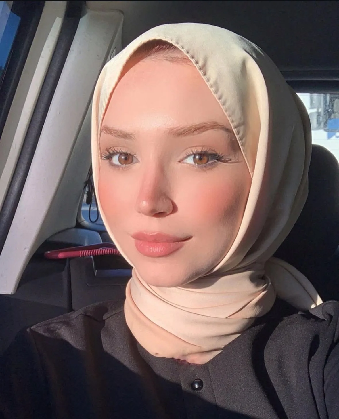 Hilal - Sarıyer Escort