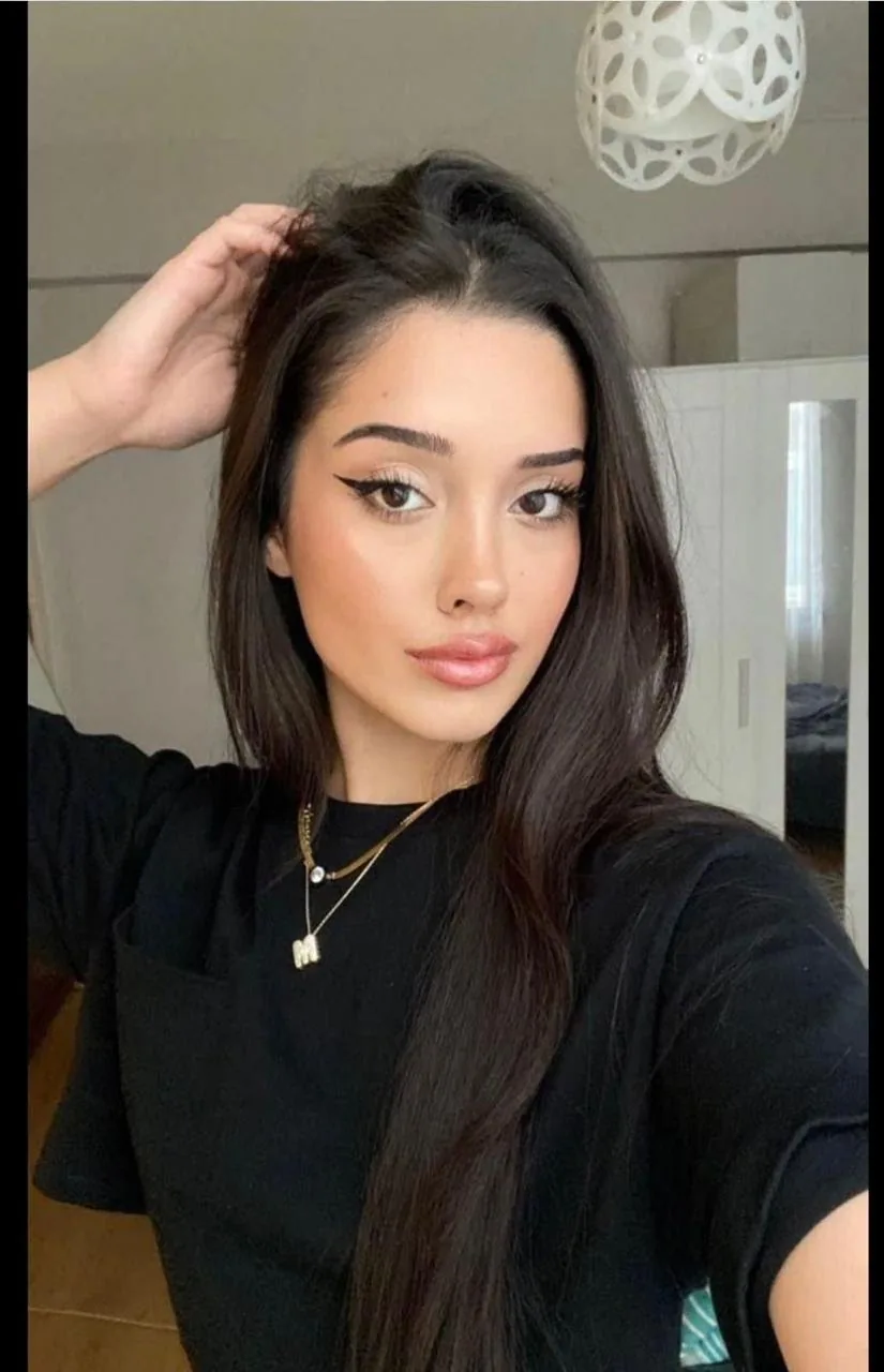 Gül - Sarıyer Escort